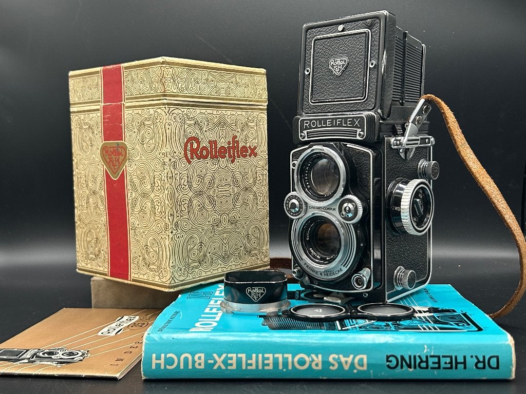 Rolleiflex camera - type E3 - Xenotar lens + Rollei extra’s, Audio, Tv en Foto, Fotocamera's Analoog, Ophalen, Zo goed als nieuw