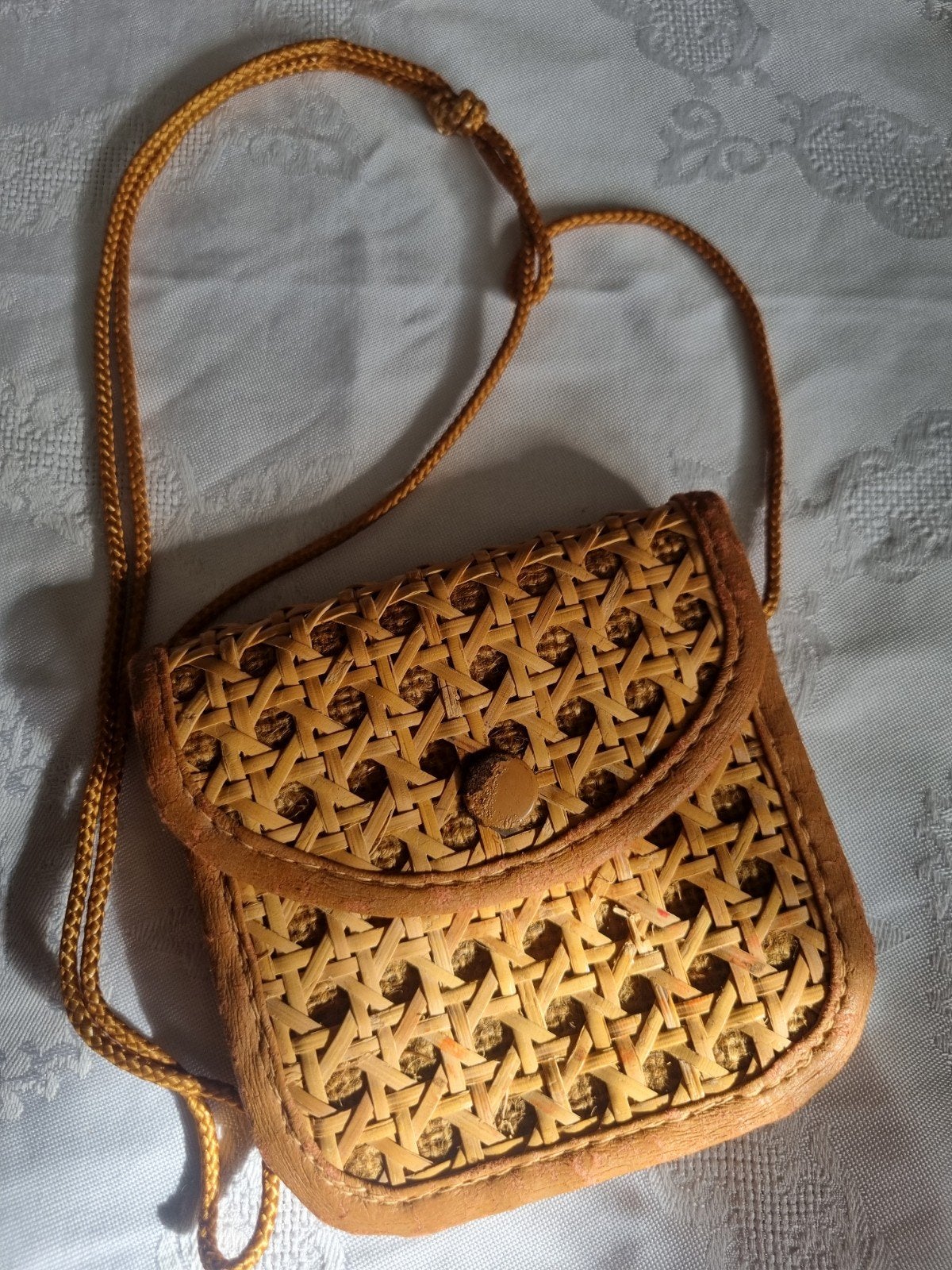 Rotan portemonnee 10x10x2 cm, Ophalen of Verzenden, Gebruikt, Bruin, Schoudertasje