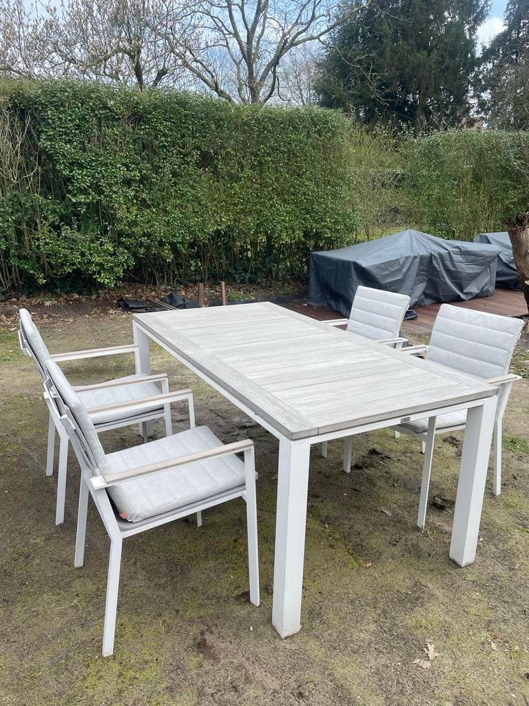 Life eettafel set met 4 stoelen en kussens, Tuin en Terras, 4 zitplaatsen, Gebruikt, Eettafel, Teakhout