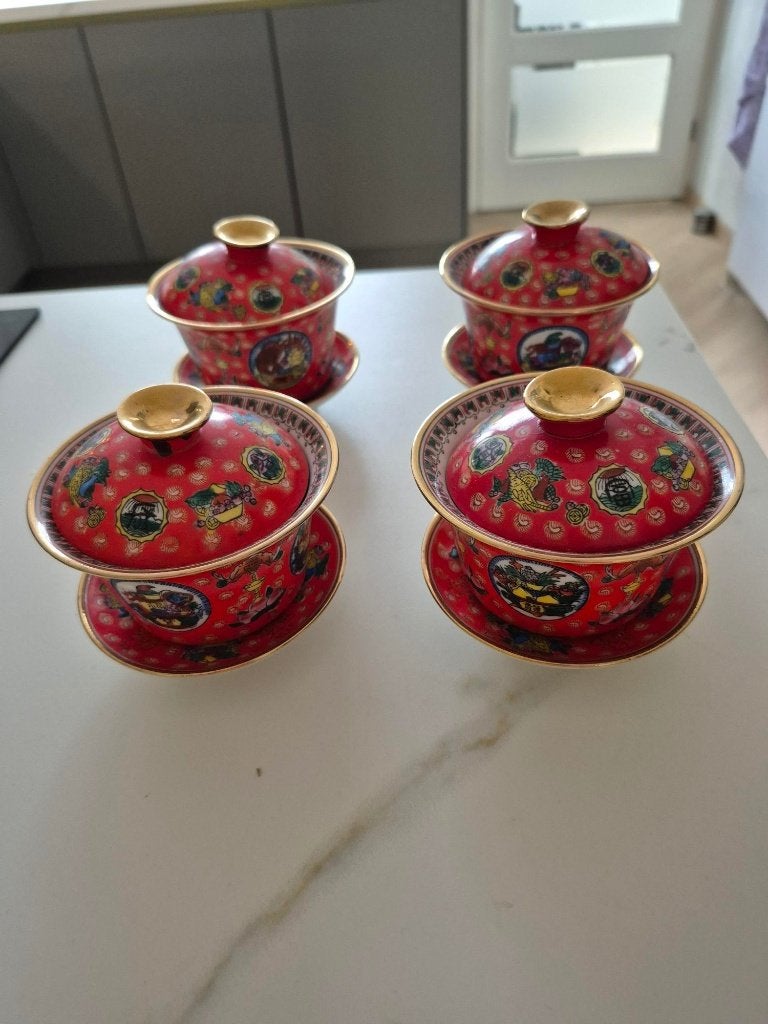 Chinese Gaiwan theeset van 4 kommetjes, prijs 30,=, Huis en Inrichting, Keuken | Servies, Ophalen, Nieuw, Kom(men), Overige stijlen