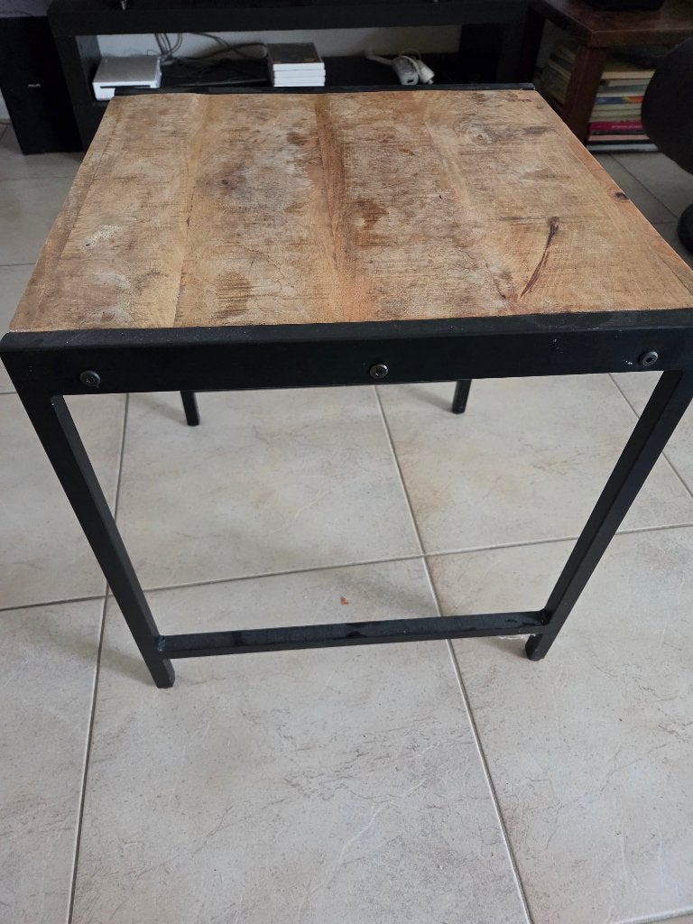 Industriële bijzettafel mangohout en metaal (48x48, 52cm h), Minder dan 55 cm, Vierkant, Zo goed als nieuw, Modern