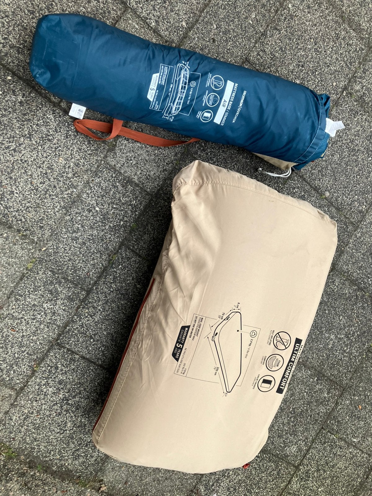 Decathlon camp bed air en matras ultim comfort!, Caravans en Kamperen, Luchtbedden, Ophalen, Zo goed als nieuw