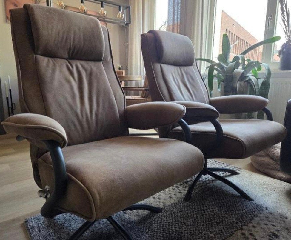 2x Leen Bakker Vic relaxfauteuil - Camel, Ophalen, Modern, Comfort, 75 tot 100 cm, Zo goed als nieuw