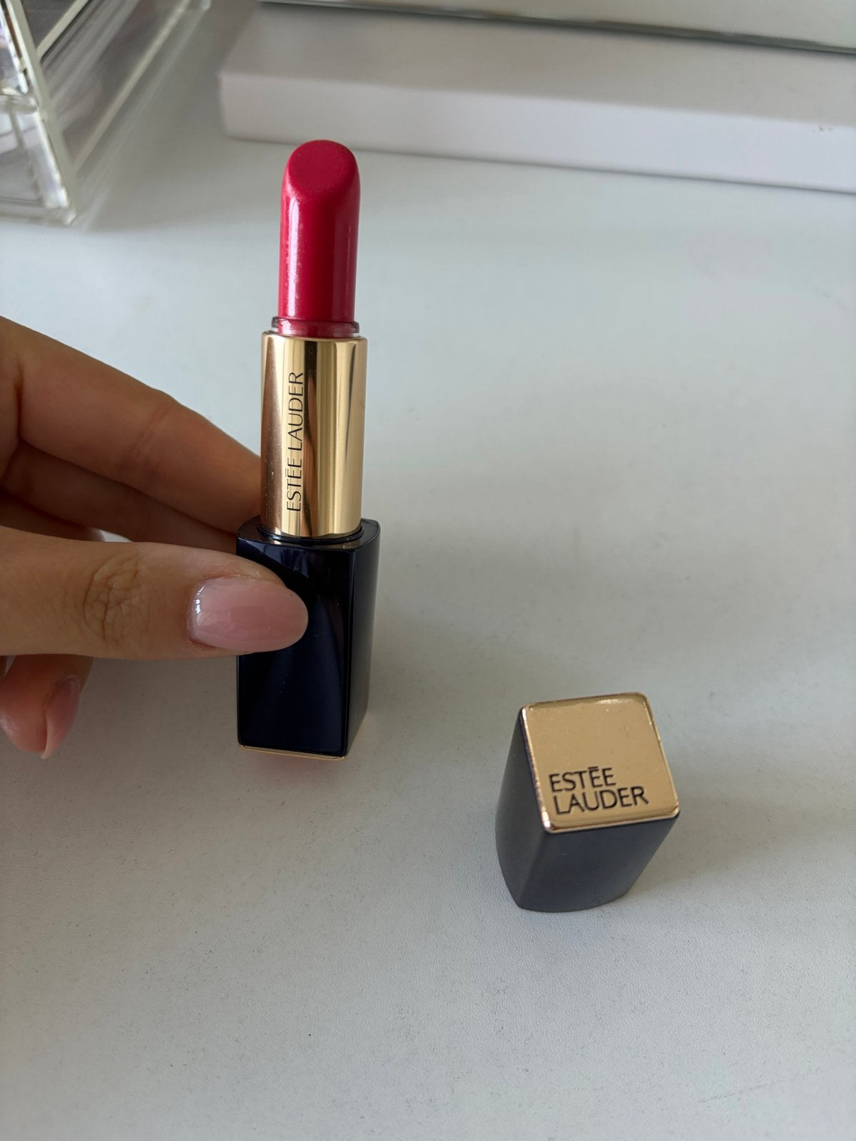 Estee Lauder Pure Color Envy Lipstick 271 Prowl, Lippen, Ophalen of Verzenden, Zo goed als nieuw, Make-up