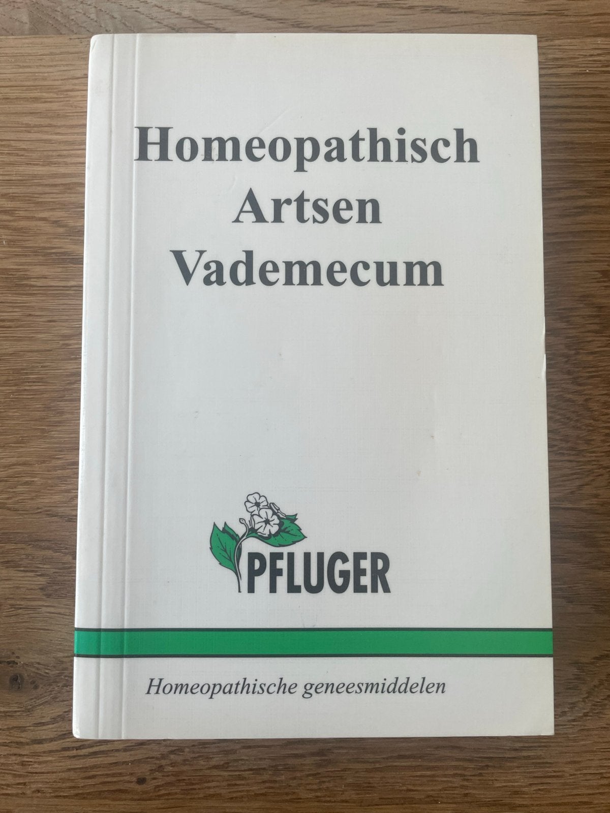 Homeopathisch Artsen Vademecum - Pfluger, Ophalen of Verzenden, Gelezen, Kruiden en Alternatief