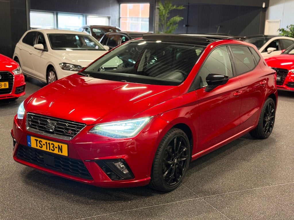 Seat Ibiza 1.0 TSI FR Business Intense NAVI/LED/PANO/SFEERV/, Stof, Euro 6, 95 pk, Automatische klimaatregeling