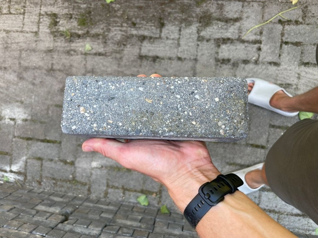 Grijze betonklinkers waalformaat 21x7x6 cm, Ophalen, Beton, Klinkers