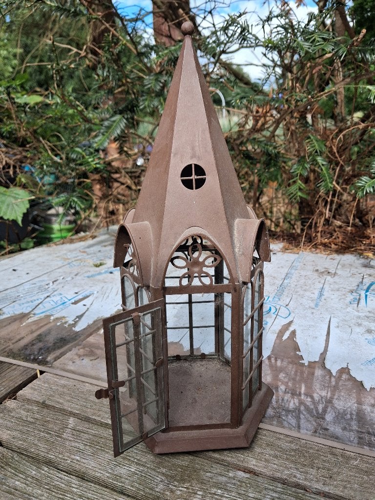 Metalen/glazen lantaarn "De Kerktoren" - Fraaie vormgeving, Nieuw, Ophalen of Verzenden, Metaal, 30 cm