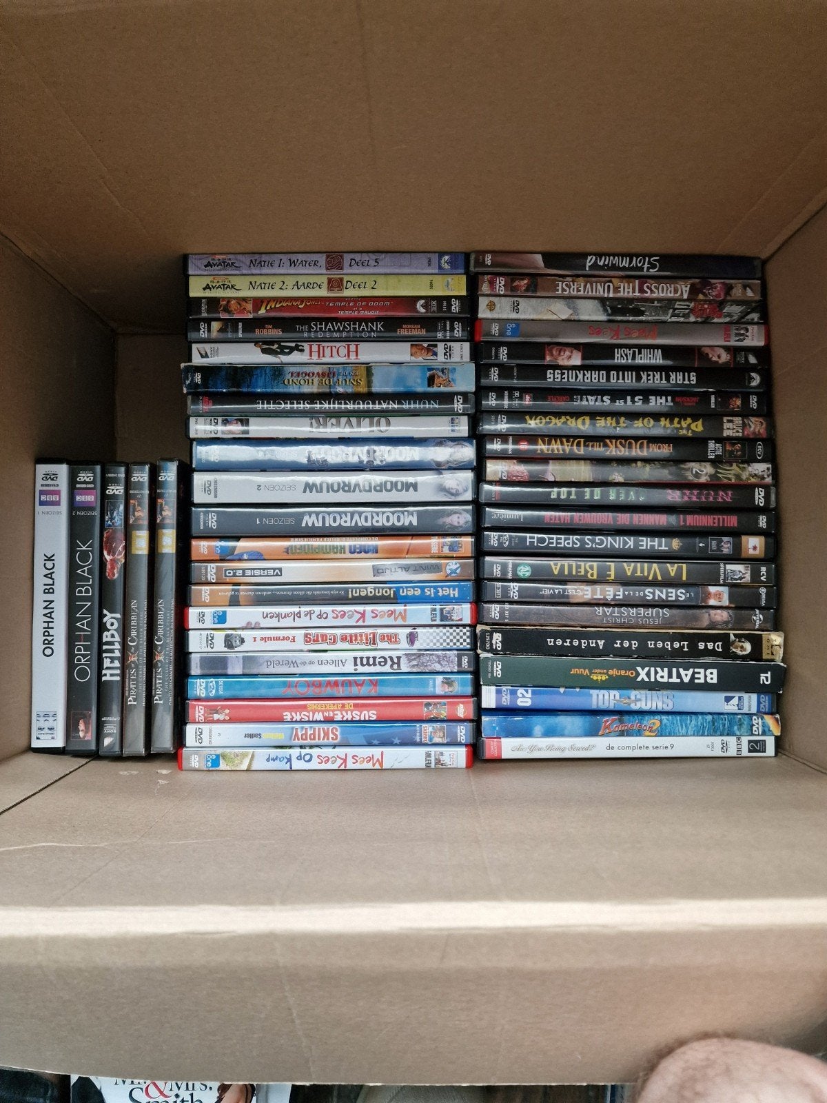 Verhuis doos vol DVD's. 110+ stuks, Alle leeftijden, Ophalen of Verzenden, Zo goed als nieuw