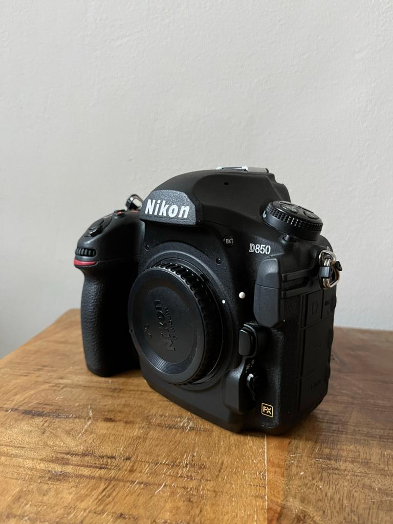 Nikon D850, Audio, Tv en Foto, Fotocamera's Digitaal, Spiegelreflex, Ophalen of Verzenden, Zo goed als nieuw, Nikon