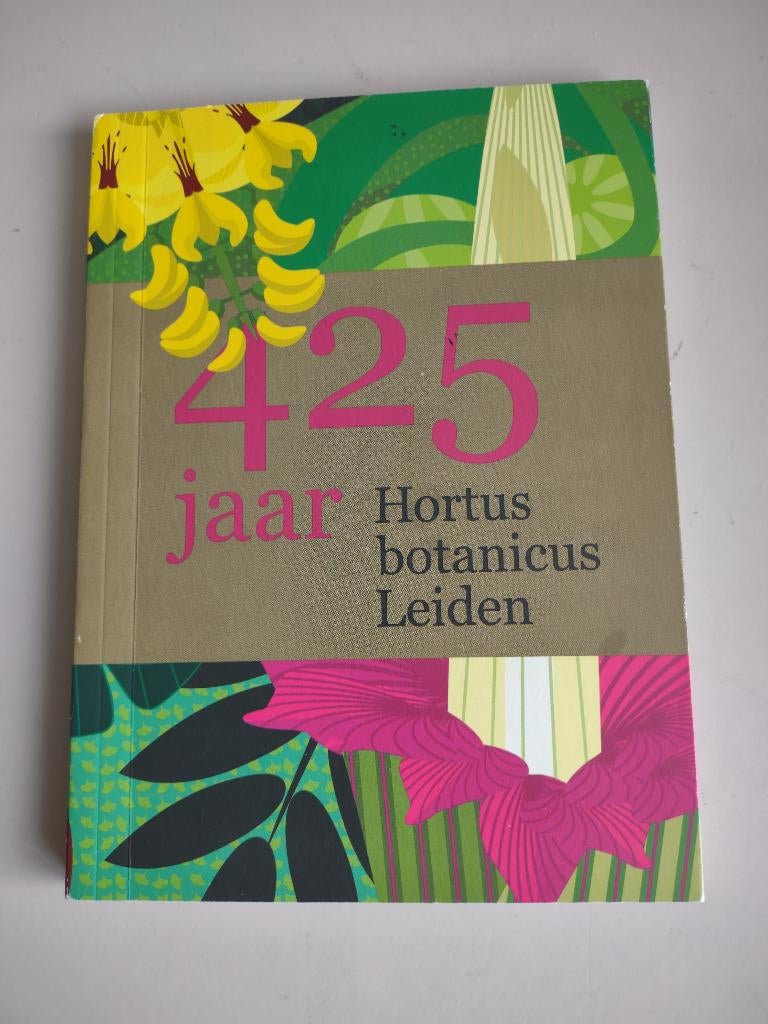 HortusBotanicus leiden 425 jaar nieuw €2,50, Boeken, Ophalen of Verzenden, Nieuw