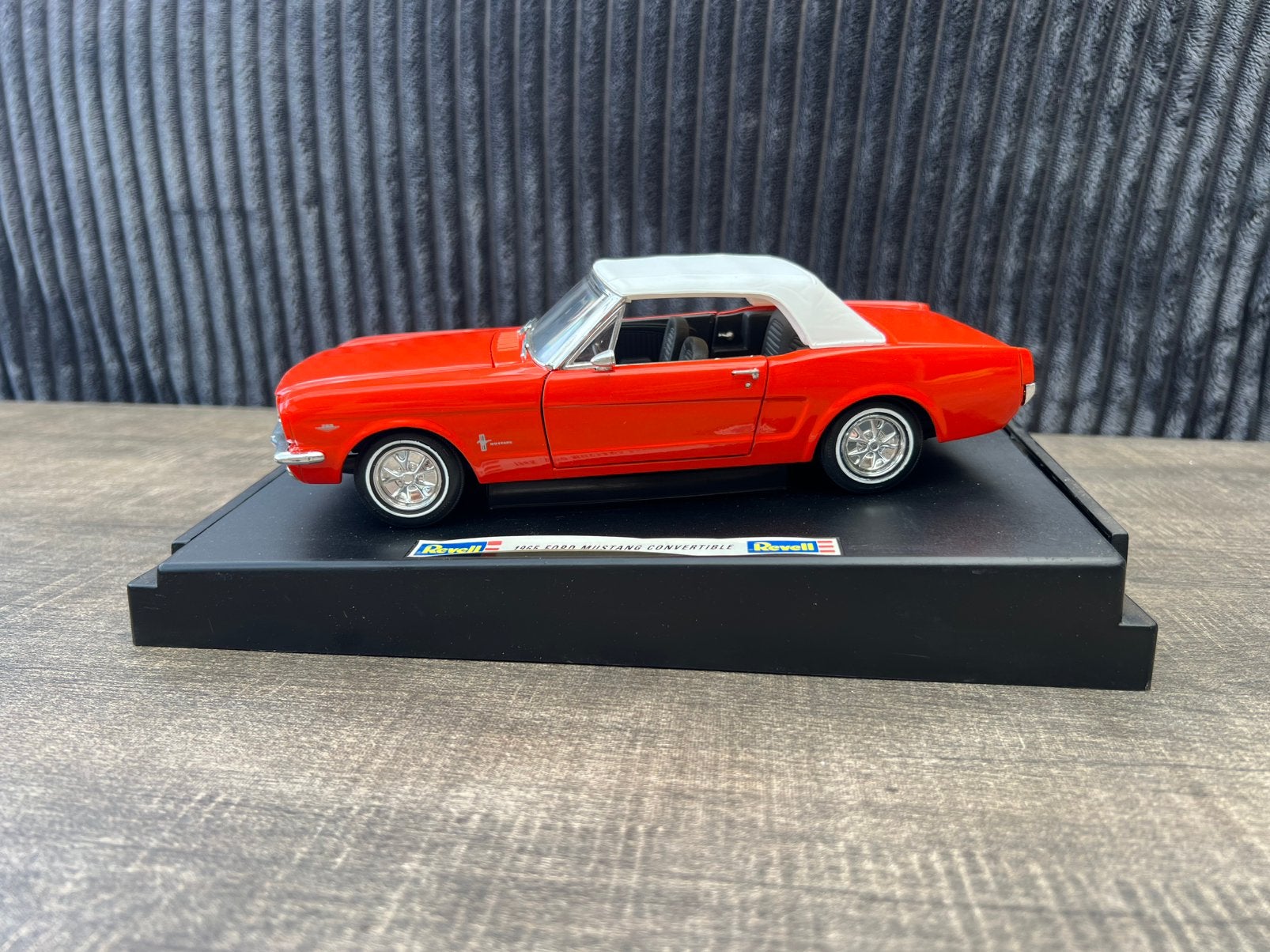 Ford mustang 1965 covertible revell, Ophalen of Verzenden, Zo goed als nieuw, Auto, Revell