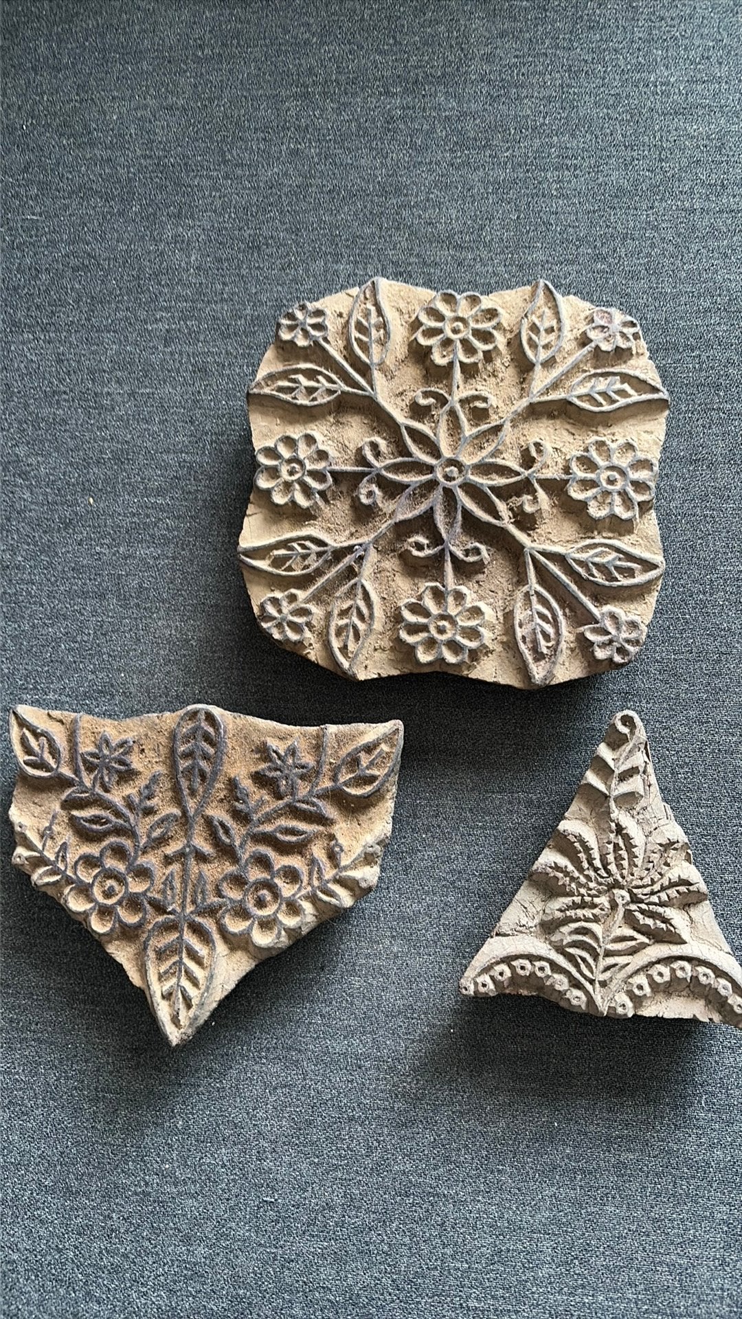 3 houten stempels, Hobby en Vrije tijd, Ophalen of Verzenden, Zo goed als nieuw, Houten stempel