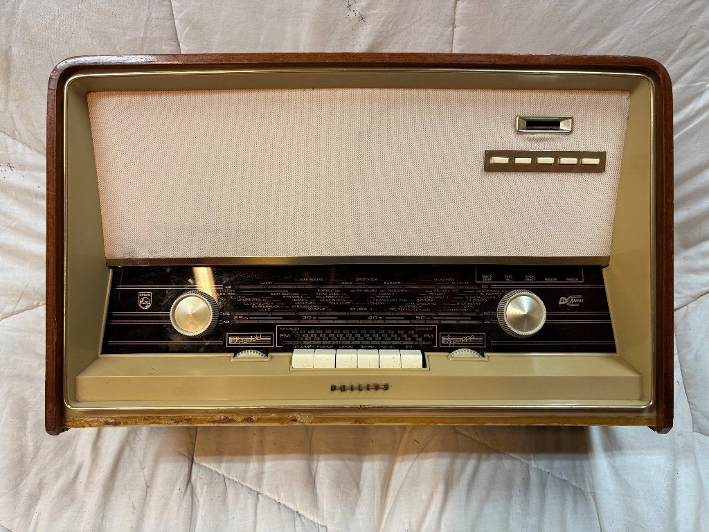 Antieke Philips radio, omgebouwd naar Bluetooth., Ophalen of Verzenden