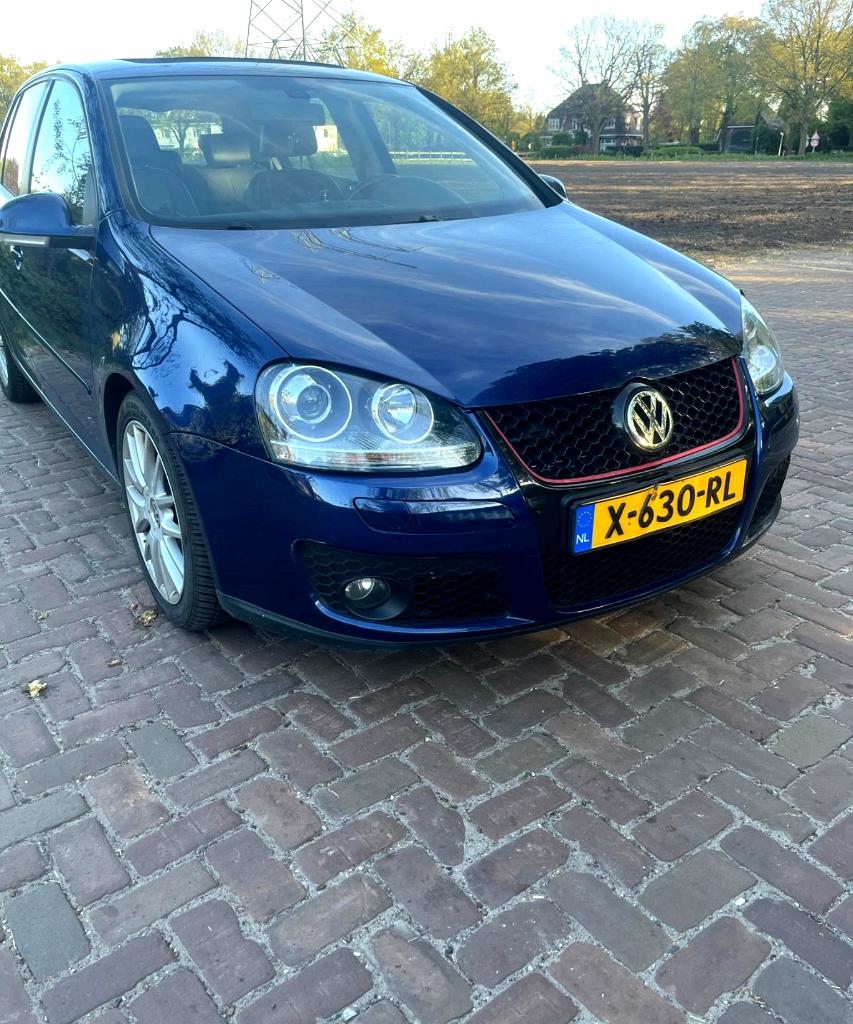 Volkswagen Golf GT 1.4 TSI Automaat Panorama, Auto's, Volkswagen, 4 cilinders, Blauw, 14 km/l, Bedrijf