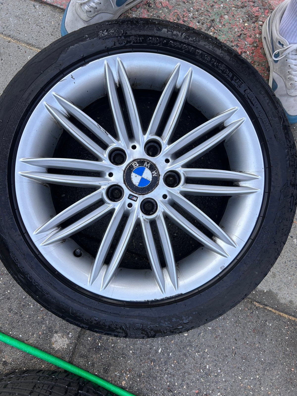BMW 17 inch velgen met zomerbanden, Ophalen, Gebruikt, Banden en Velgen, 17 inch