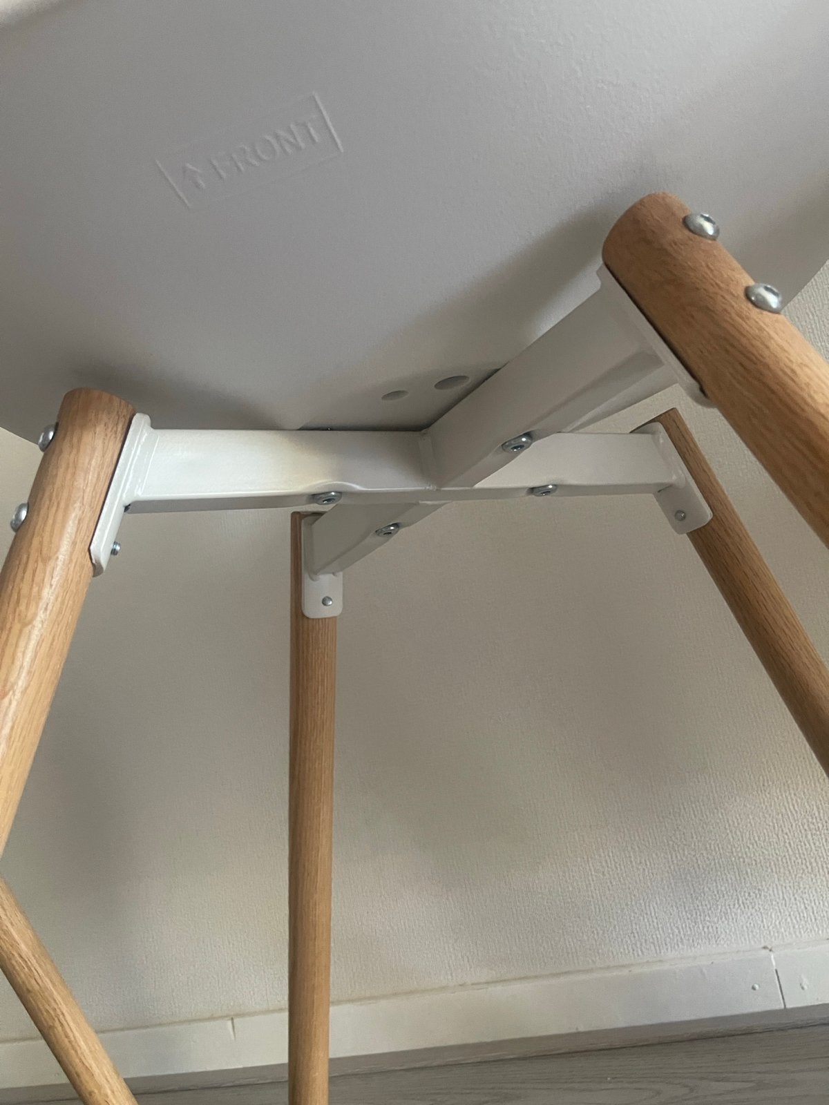 Set van 6 witte Kastrup stoelen van JYSK, Ophalen, Gebruikt, Wit, Vijf, Zes of meer stoelen