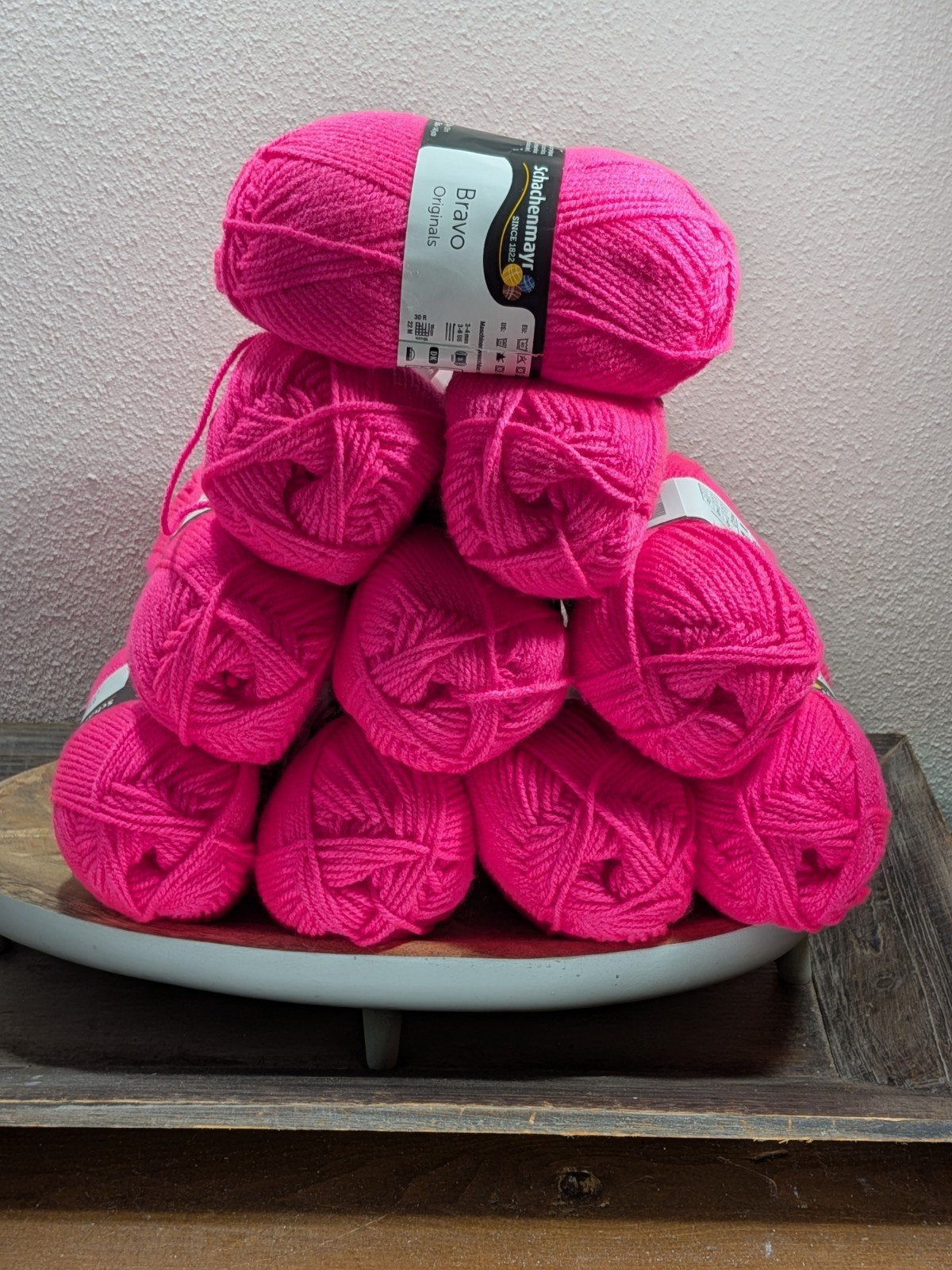 set van 10 bollen Schachenmayr Bravo garen neon roze, Hobby en Vrije tijd, Ophalen of Verzenden, Nieuw, Breien of Haken, Wol of Garen