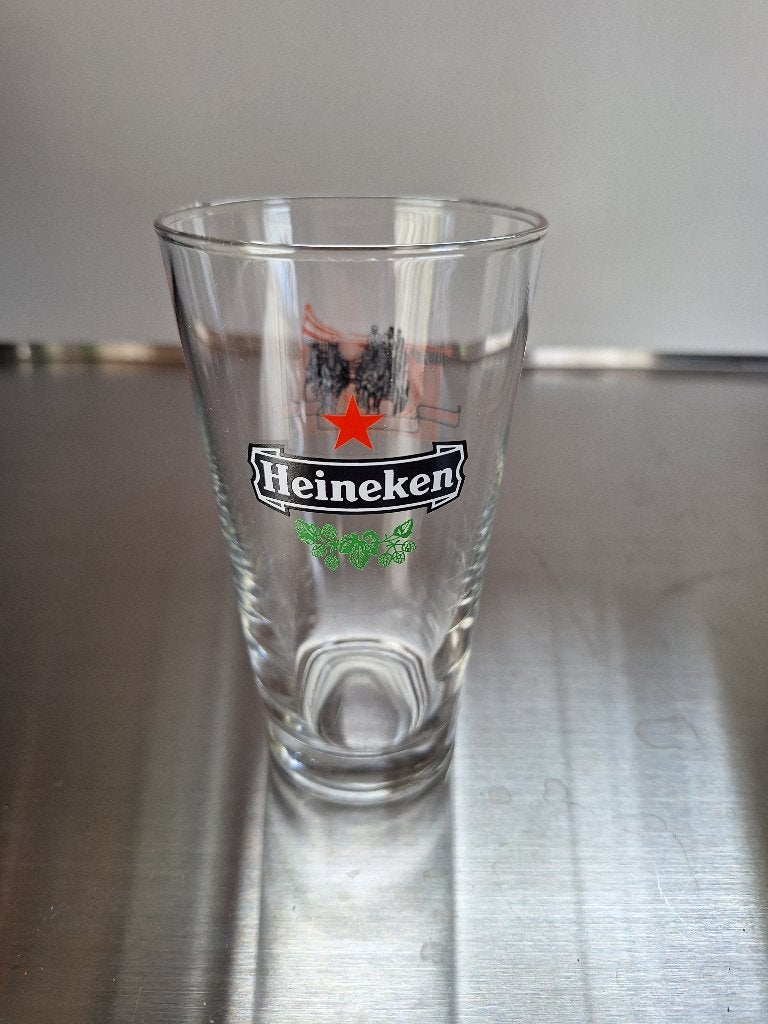 HEINEKEN grote postkoetsrace 1986 glas, Verzamelen, Biermerken, Ophalen of Verzenden, Zo goed als nieuw, Glas of Glazen, Heineken