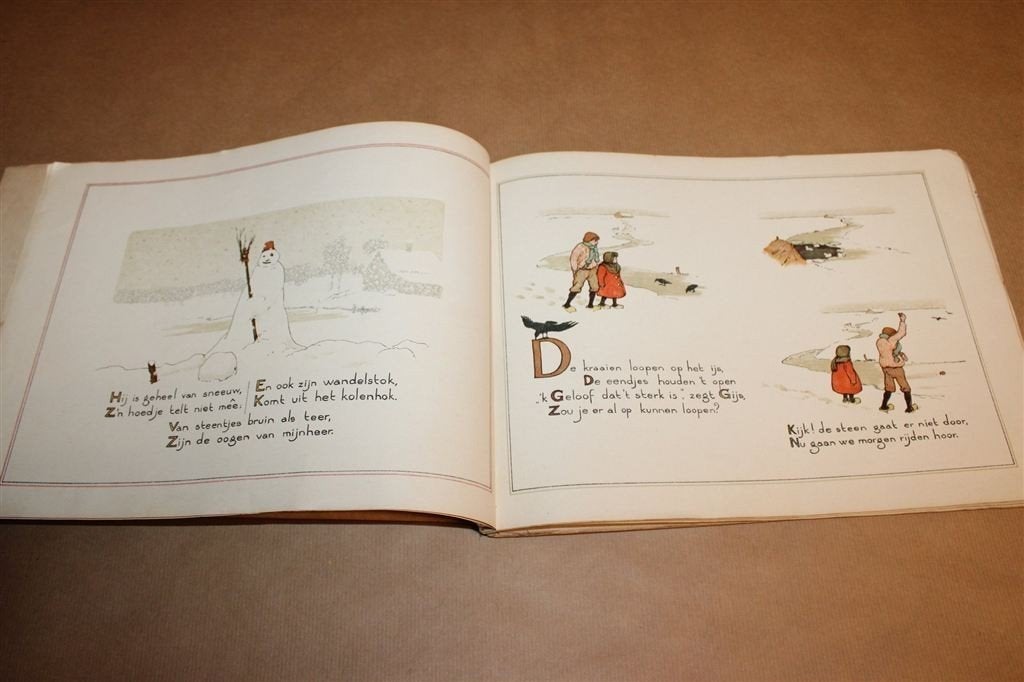 Op en om het Krabbelbaantje — Heukelom, Prentenboek 1904, Boeken, Ophalen of Verzenden, Gelezen