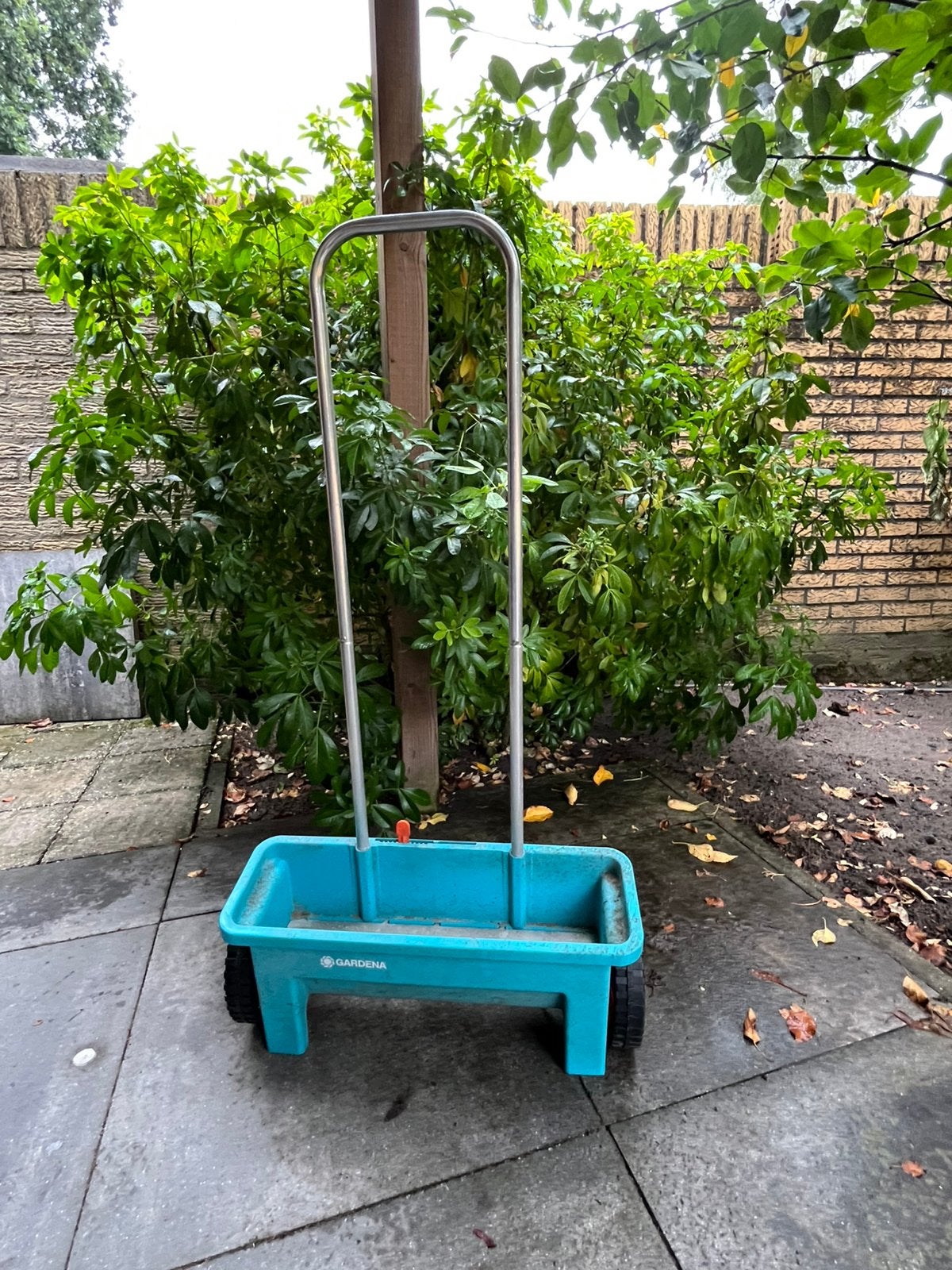 Gardena strooiwagen, Ophalen, Gebruikt
