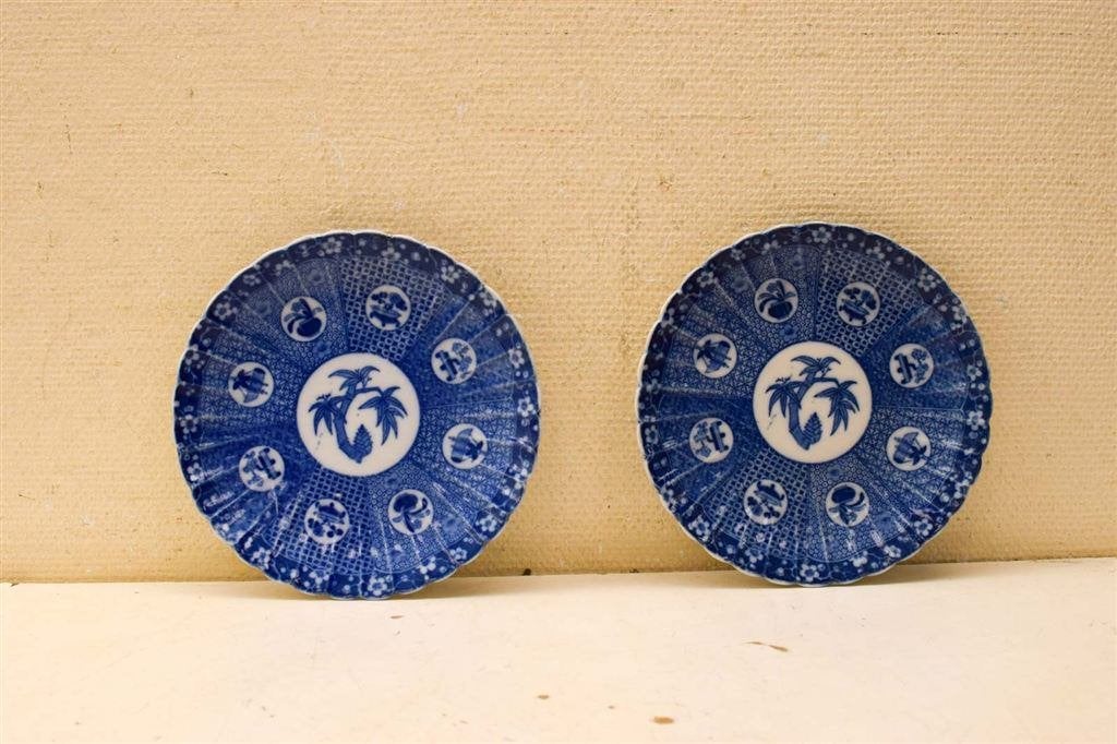 2 stuks porseleinen Wandborden 49461