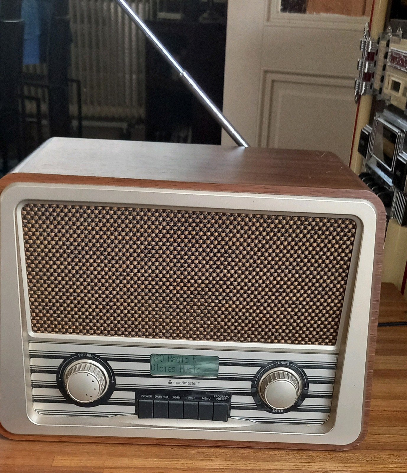 Soundmaster NR 920DBR Retro DAB+/FM Radio - Houten Kast, Ophalen of Verzenden