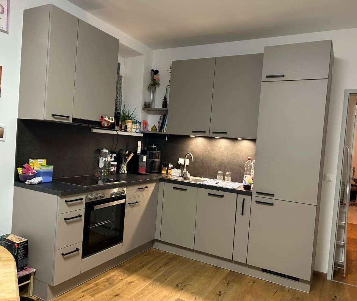 Komplette IKEA-Küche inklusive aller Geräte