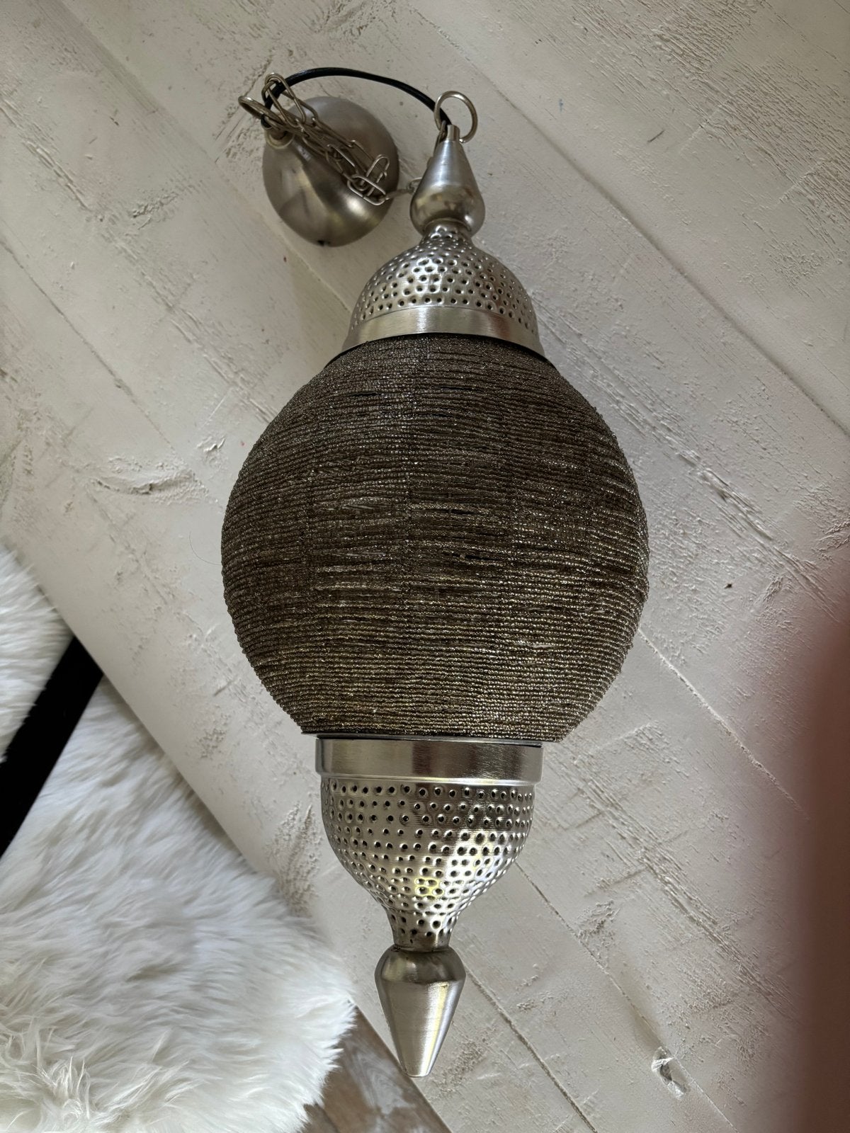 Oosterse hanglamp met kralen en geperforeerd metaal, Zo goed als nieuw, Metaal, Arabisch, E27 (groot)