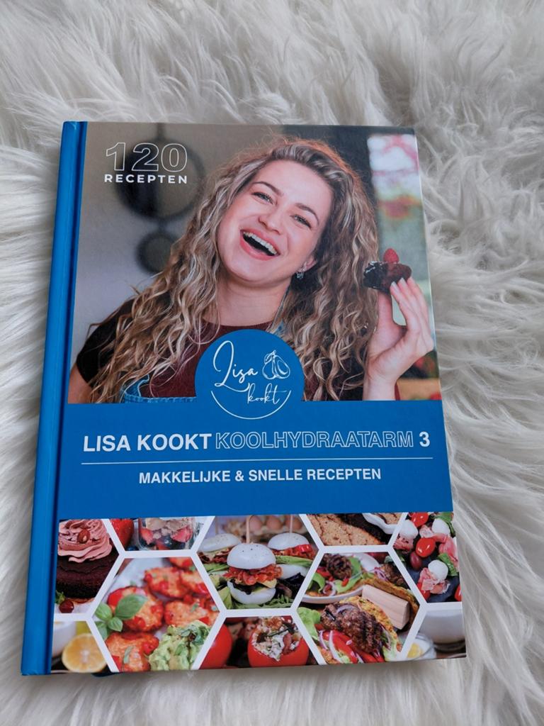 Lisa Tennebroek - Lisa kookt koolhydraatarm 3, Boeken, Kookboeken, Ophalen of Verzenden, Zo goed als nieuw, Lisa Tennebroek