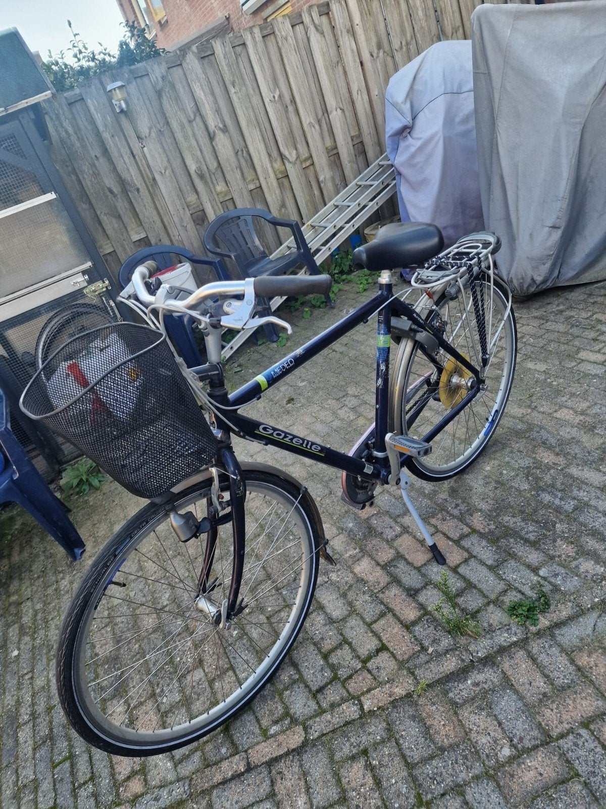 Gazelle fiets met mandje en bagagedrager, Ophalen, Velgrem, Versnellingen, Gazelle