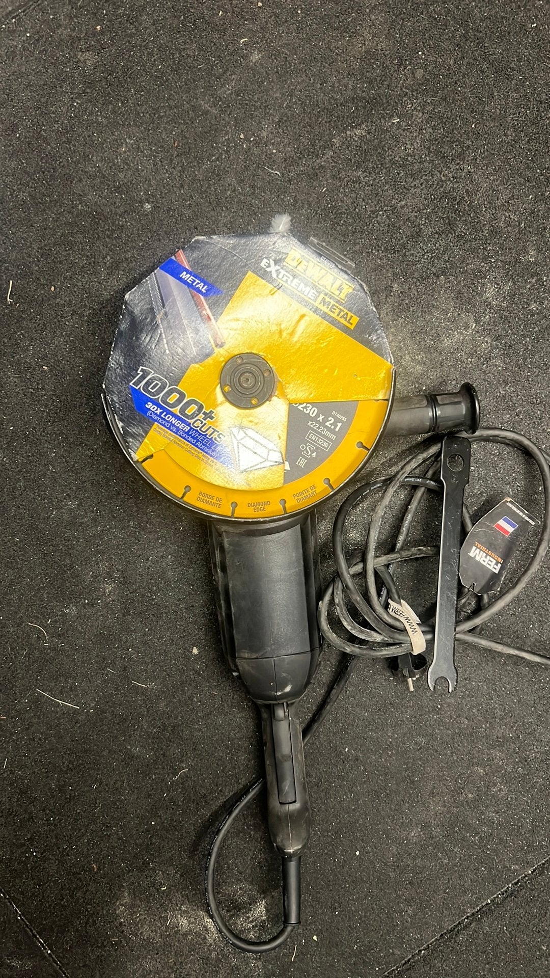 Ferm slijptol met nieuwe metalen schijf, Ophalen, Zo goed als nieuw, 1000 watt of meer, Haakse handslijpmachine
