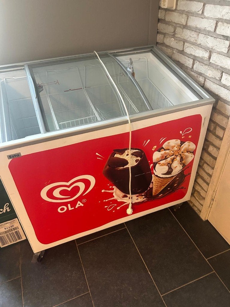 Ola Diepvries, Witgoed en Apparatuur, Vrieskist, Gebruikt, Inbouw, 60 tot 90 cm