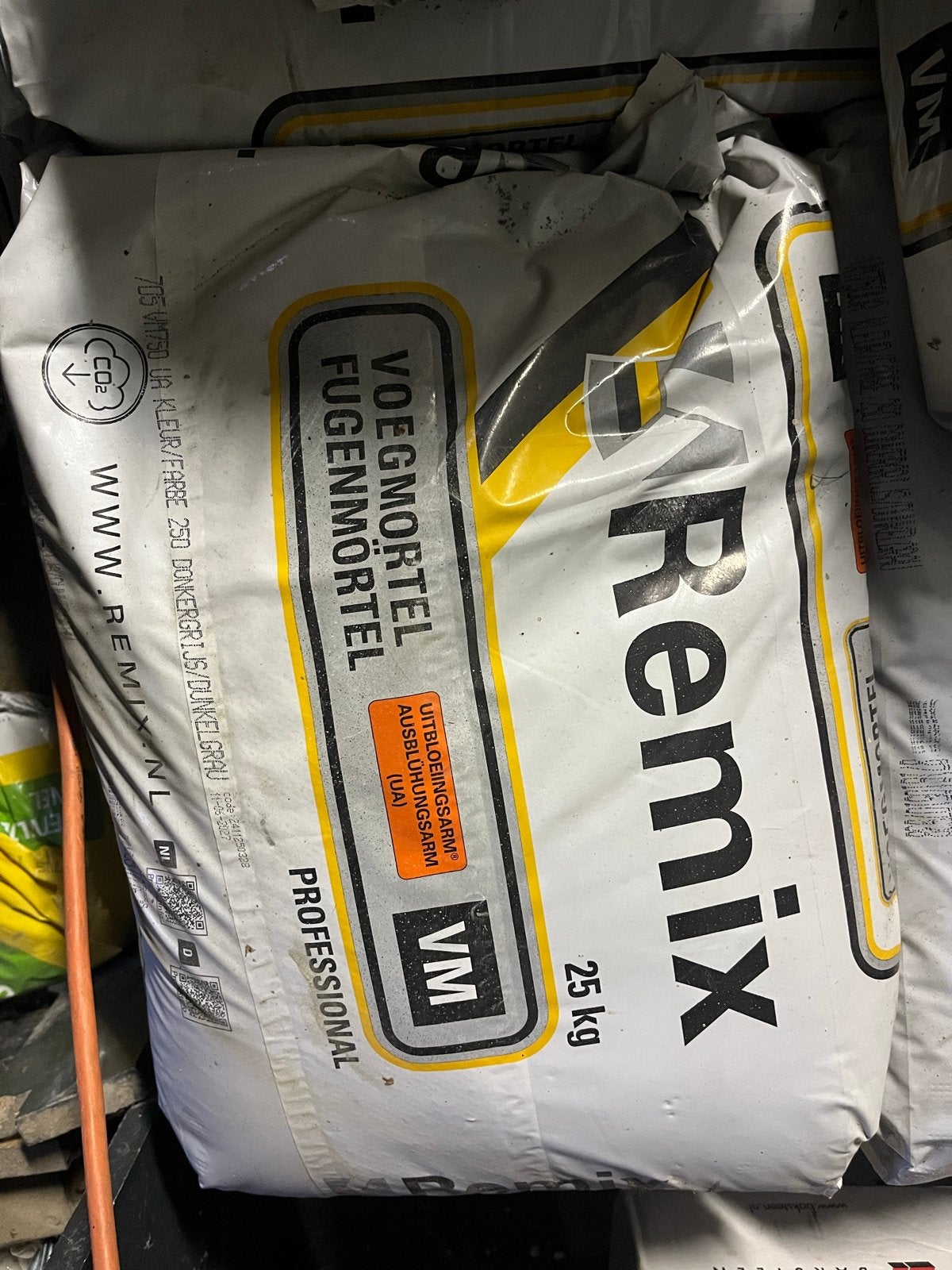 Remix Voegmortel 25 kg donkergrijs voor metselwerk 19 zakken, Ophalen, Overige typen, Nieuw, Minder dan 20 cm
