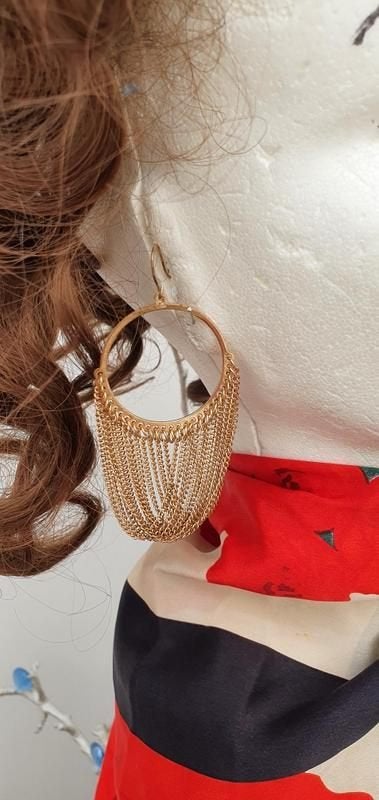 Supergave goudkleurige oorbellen met wow-factor - 8 cm nieuw, Overige materialen, Hangers, Nieuw, Ophalen of Verzenden