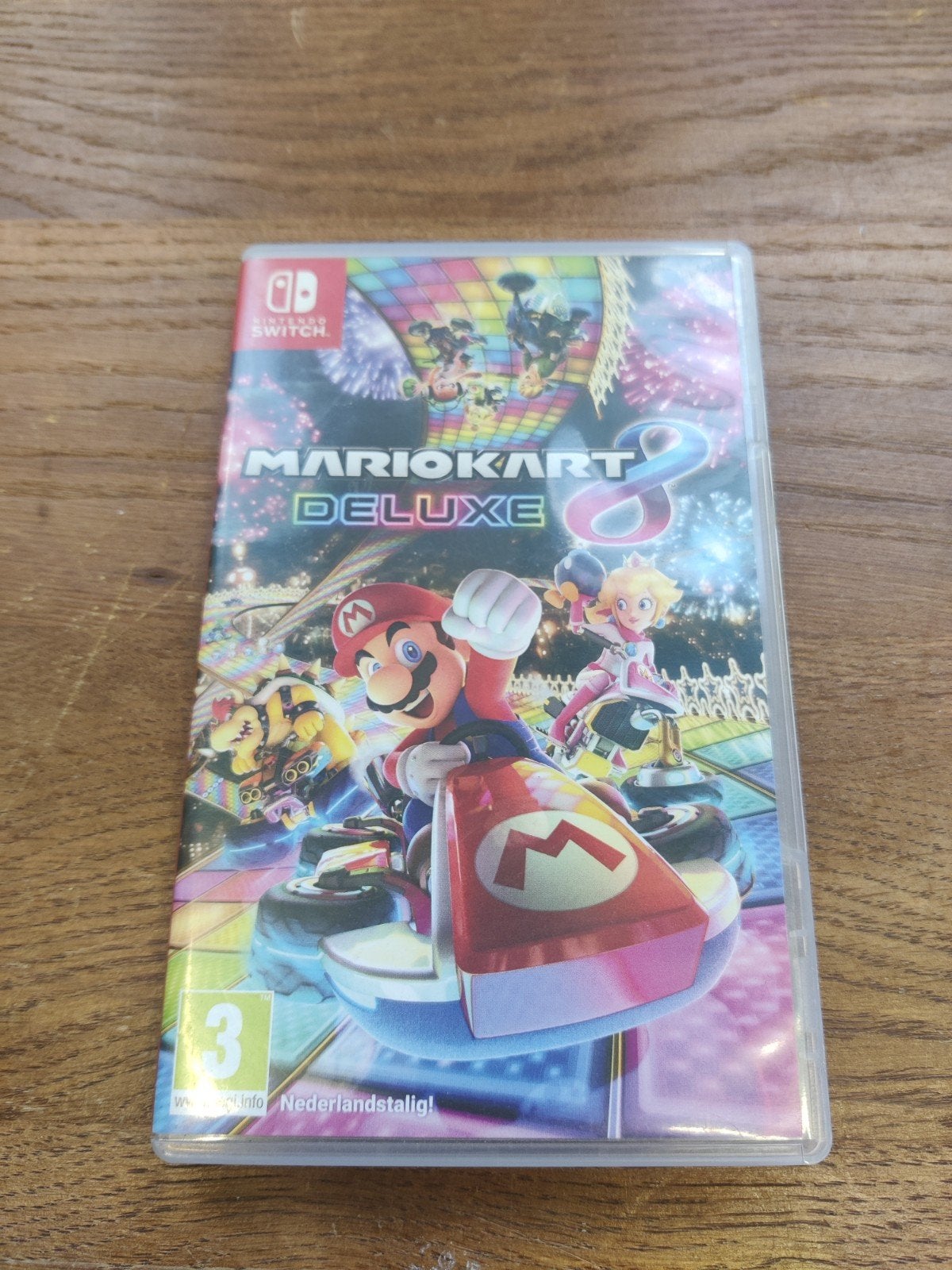 Mario Kart 8 Deluxe - Nintendo Switch, Spelcomputers en Games, Games | Nintendo Switch, Racen en Vliegen, Ophalen of Verzenden