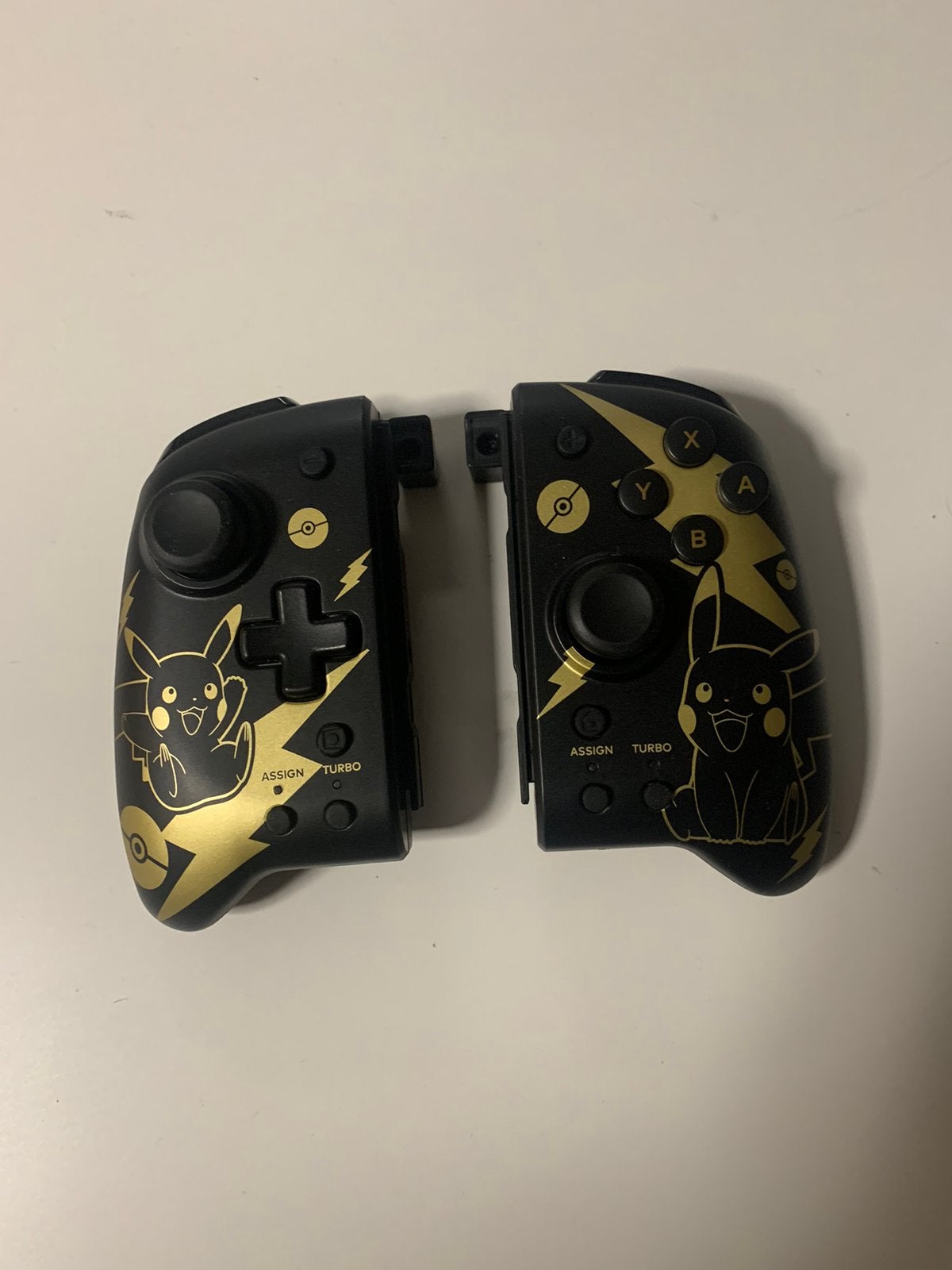 HORI Split Pad Pro Pikachu Editie | Nintendo Switch, 1 speler, Ophalen of Verzenden, Zo goed als nieuw, Vanaf 3 jaar