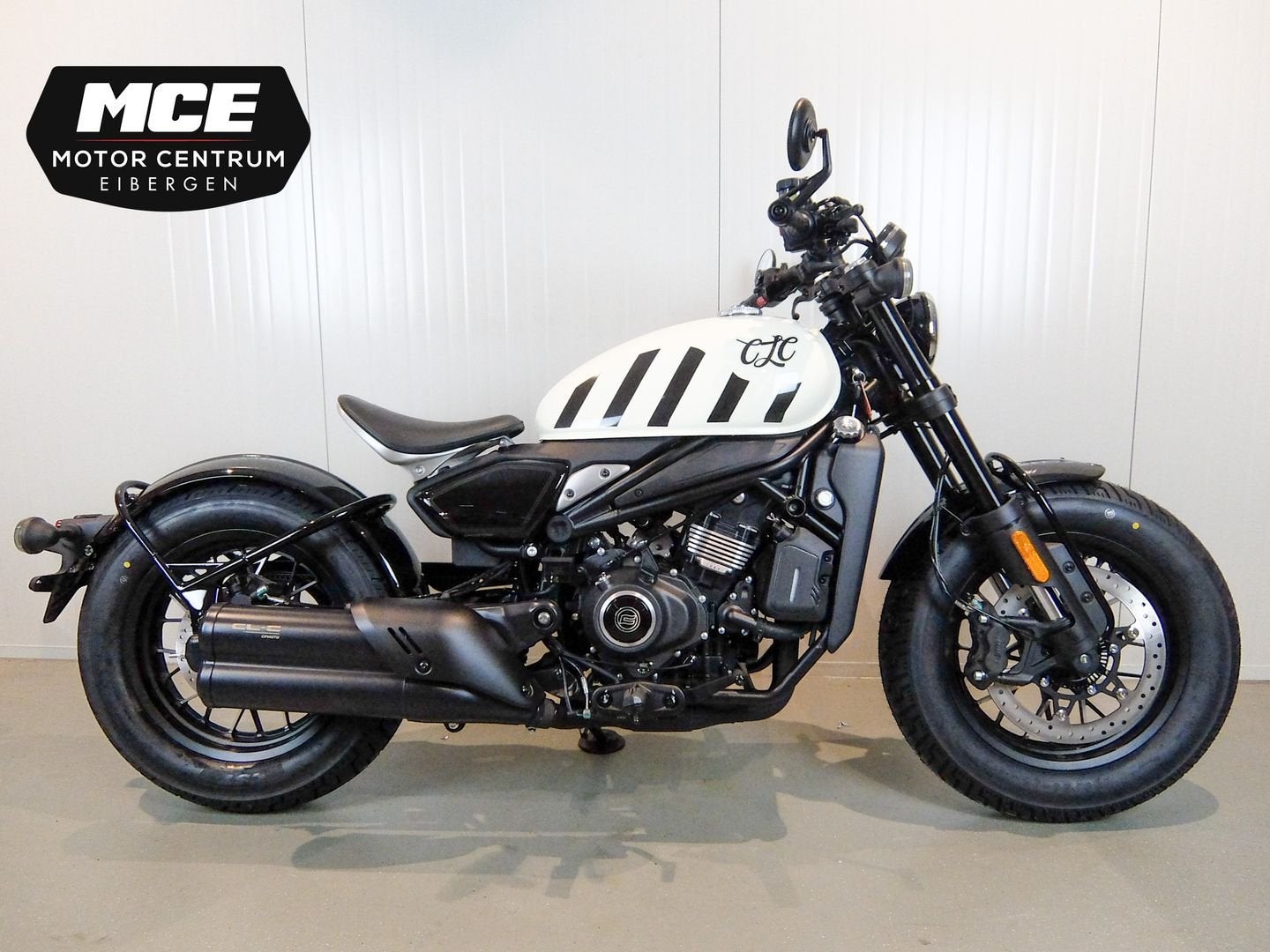 CFMOTO 450 CLC BOBBER (bj 2026), 2 cilinders, Bedrijf, Onbekend, 449 cc