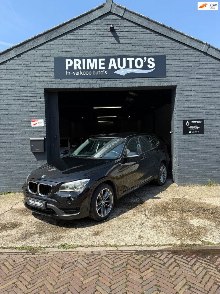 BMW X1 SDrive18i Automaat| Stoelverw 2012, Auto's, BMW, Gebruikt, Zwart, 4 cilinders, 150 pk