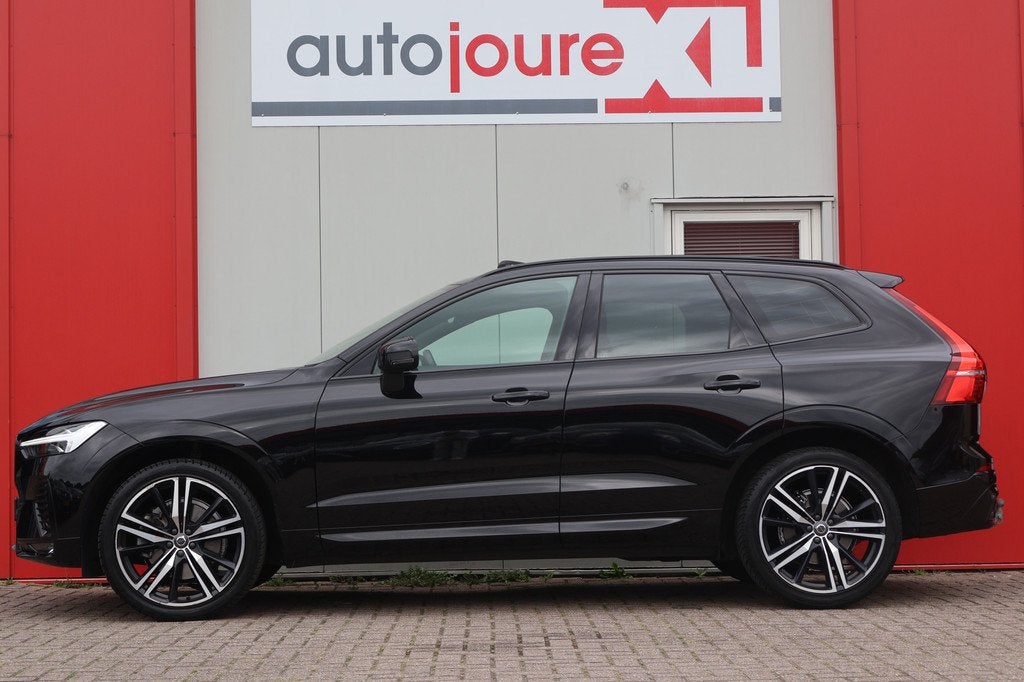 Volvo XC60 2.0 B5 Inscription (bj 2022, automaat), Auto's, Volvo, Gebruikt, 1969 cc, Zwart, Bedrijf
