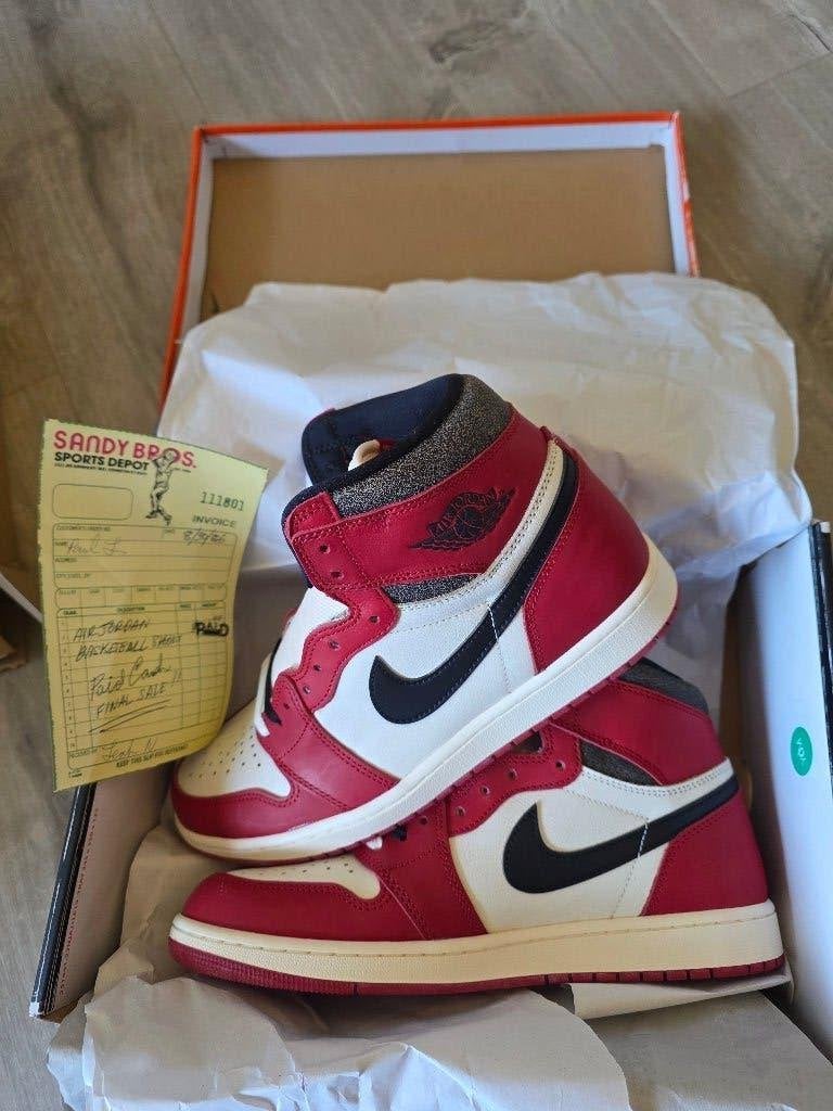 Jordan 1 Retro High OG Chicago Lost and Found 44 / 45 / 45.5, Kleding | Heren, Schoenen, Overige kleuren, Nike Jordan, Nieuw, Ophalen of Verzenden