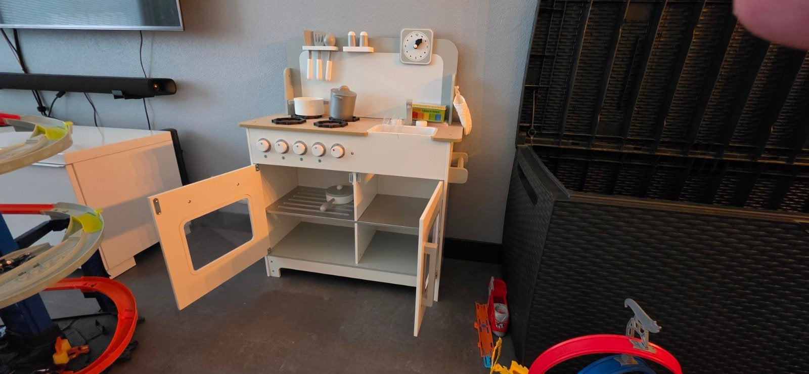 Houten kinder speelkeuken met accessoires, Ophalen of Verzenden, Zo goed als nieuw, Hout, Speelkeuken