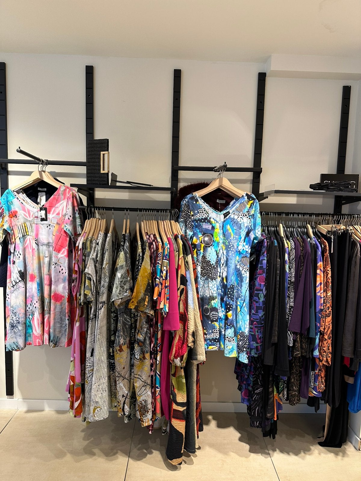 Wandstellingen, Kleding | Dames, Ophalen, Zo goed als nieuw
