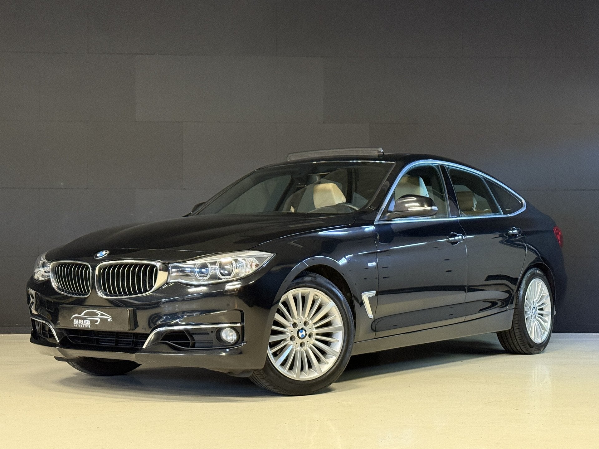 BMW 3-serie Gran Turismo 320i GT Luxury | Panoramadak | Lede, Auto's, BMW, Automaat, Achterwielaandrijving, Gebruikt, Beige