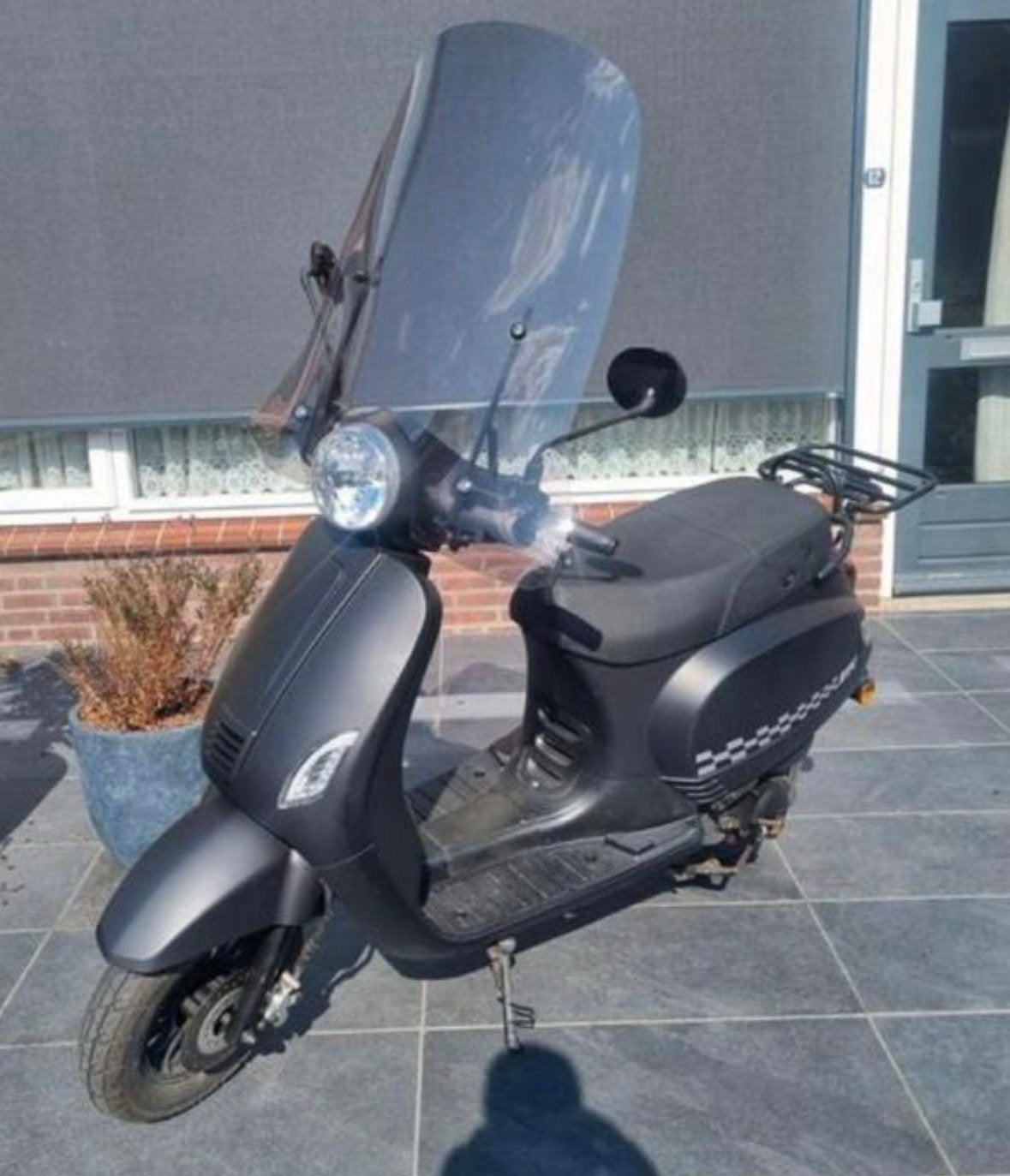 Matzwarte scooter, start niet meer, Ophalen of Verzenden, Gebruikt