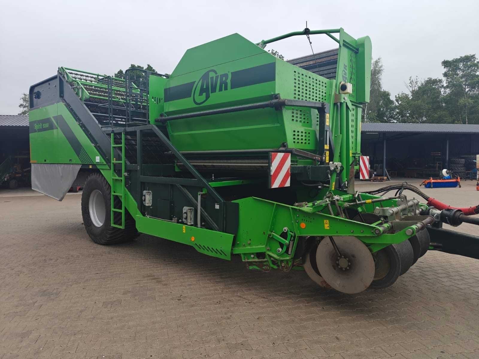 2016 AVR Spirit 9200 2-rijige bunkerverstekrooier 8 ton, Overige, Aardappeltechniek