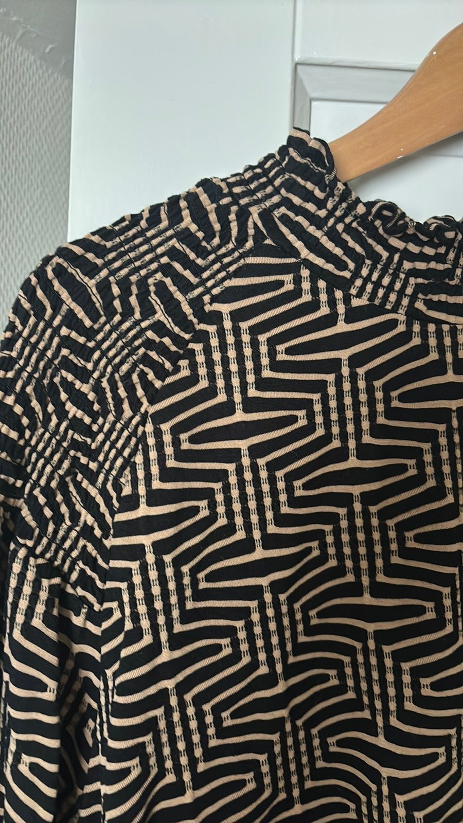 Zwart/beige blouse, maat XL, Kleding | Dames, Blouses en Tunieken, Ophalen of Verzenden, Zo goed als nieuw, Maat 46/48 (XL) of groter