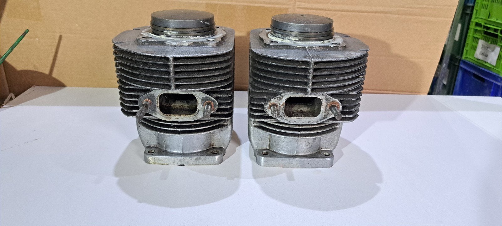 Set zuigers met gehoonde cilinders voor Trabant 26 pk, Auto-onderdelen, Ophalen of Verzenden, Gereviseerd, Overige automerken