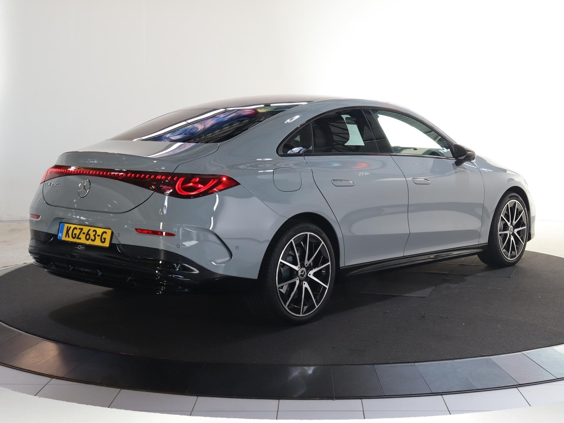 Mercedes-Benz CLA-Klasse 250+ Launch Edition 85.5 kWh | Nigh, Auto's, Achterwielaandrijving, Zwart, 743 km, Origineel Nederlands