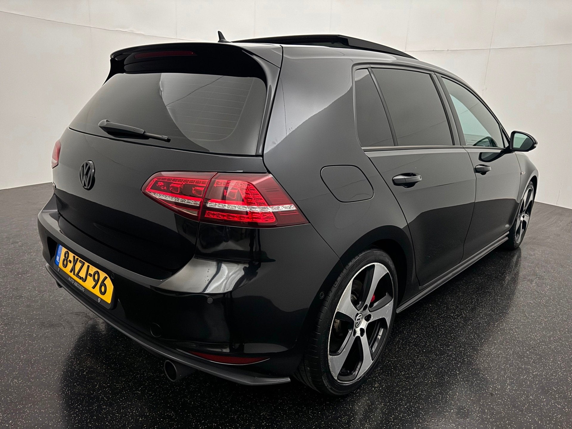 Volkswagen Golf 2.0 TSI GTI Performance Panoramadak/Camera/N, Stof, Gebruikt, Euro 6, 4 cilinders